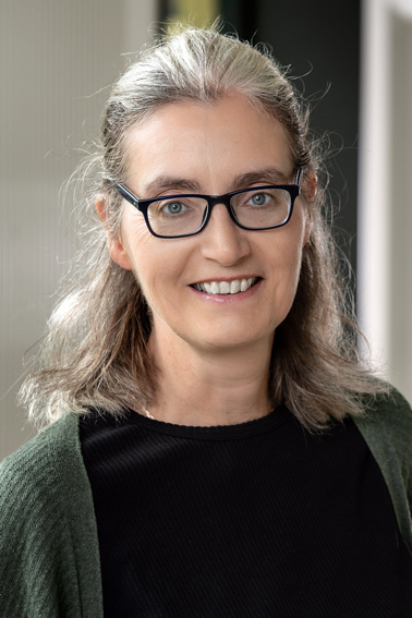 PD Dr. Anne Balkema-Buschmann