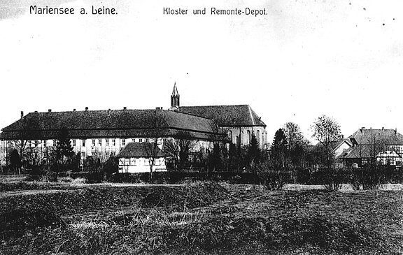 Foto: Kloster und Remonteamt Mariensee